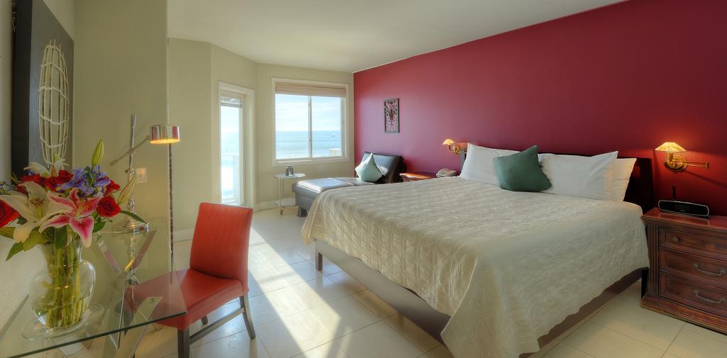 The Oceanfront Stay On Miramarbeach Hmb El Granada ภายนอก รูปภาพ