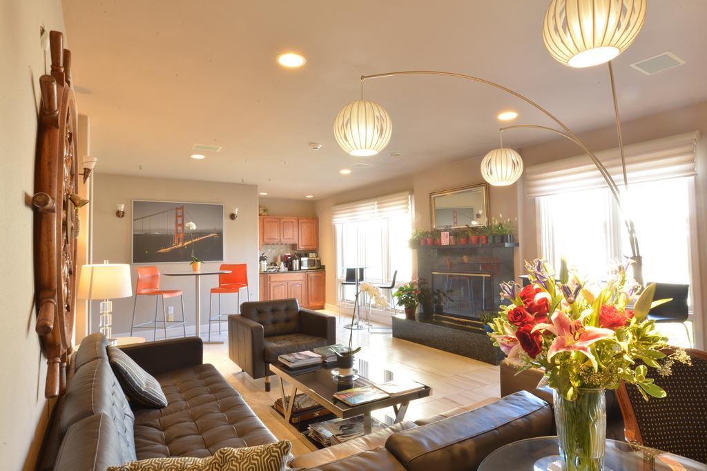 The Oceanfront Stay On Miramarbeach Hmb El Granada ภายนอก รูปภาพ