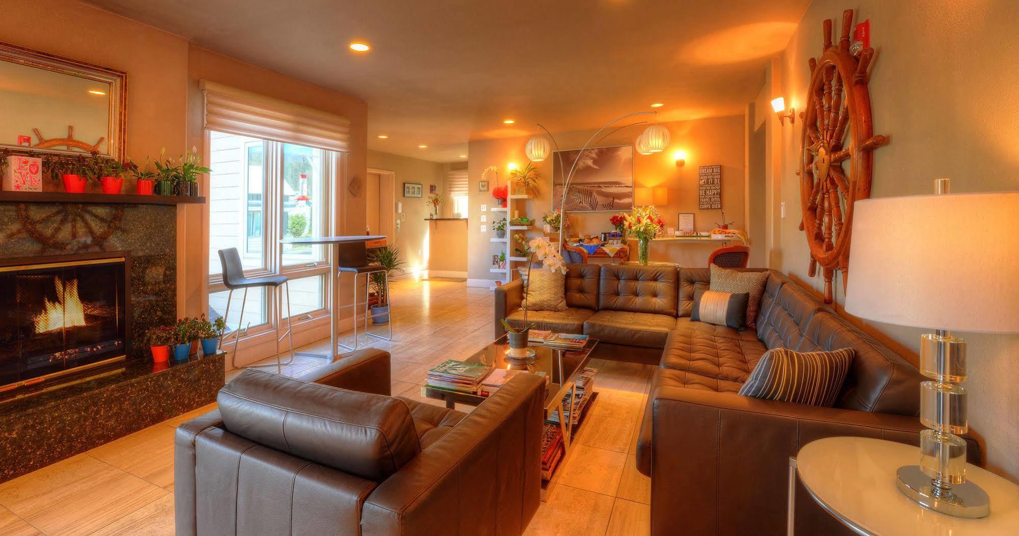The Oceanfront Stay On Miramarbeach Hmb El Granada ภายนอก รูปภาพ